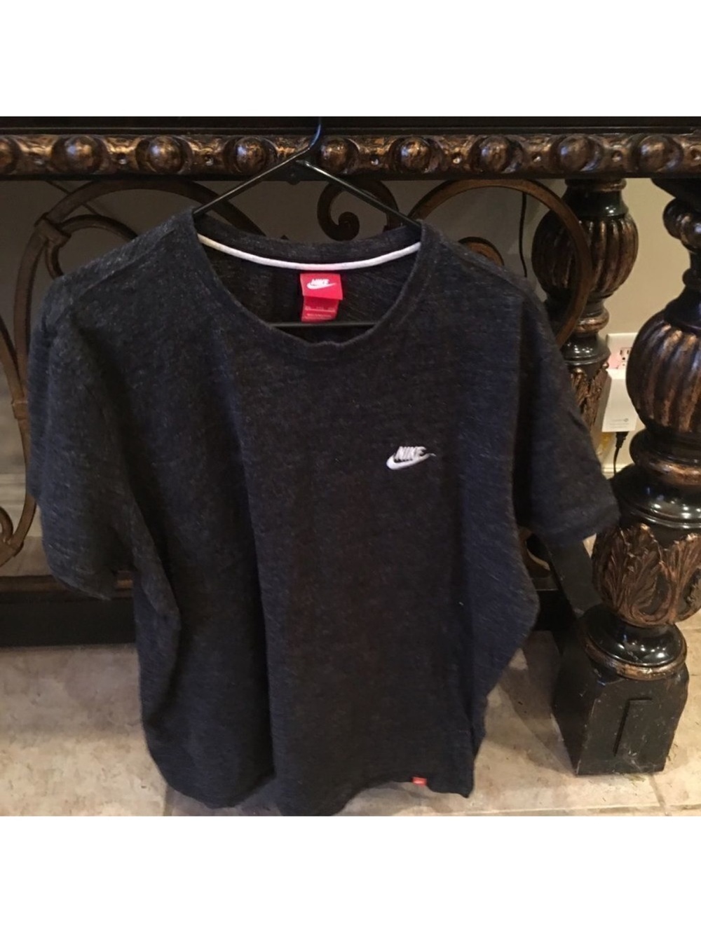 NIKE SHORT Sleeve Dark Gray Tee